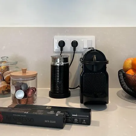 Apartament Modern Sea Front Retreat *