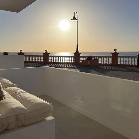 Lägenhet Modern Sea Front Retreat Melenara